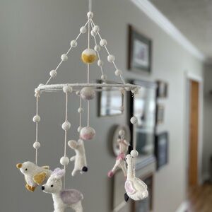 Felt Animal Mobile